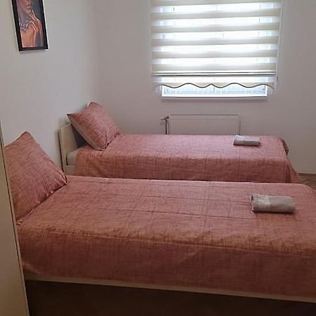Vodenica Apartamento Novi Sad Exterior foto